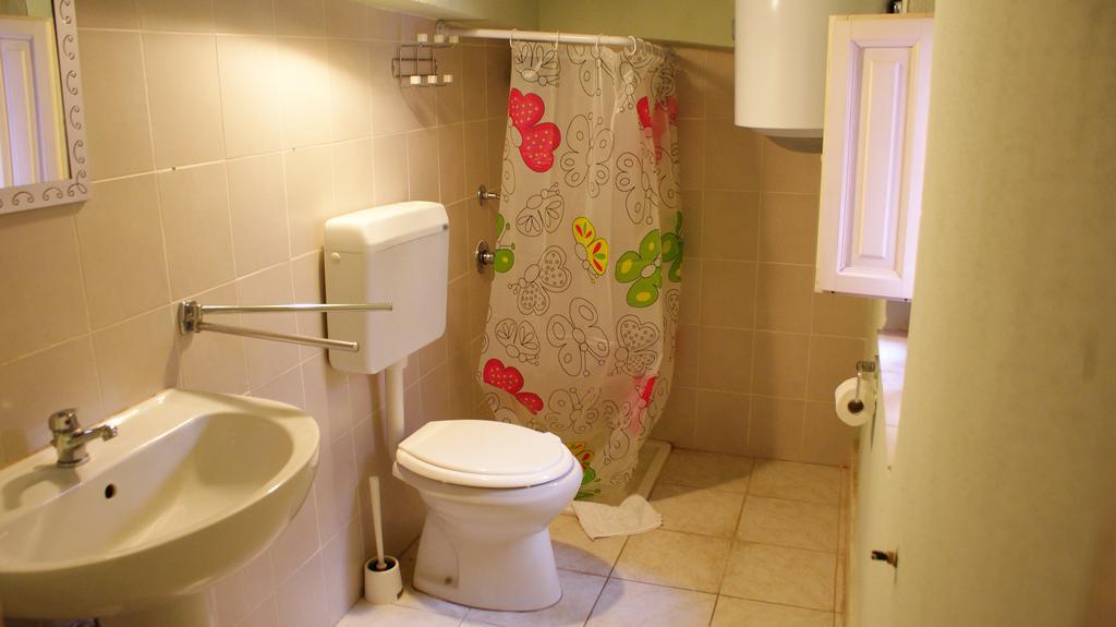 Stare In Centro Guest House Катания Екстериор снимка