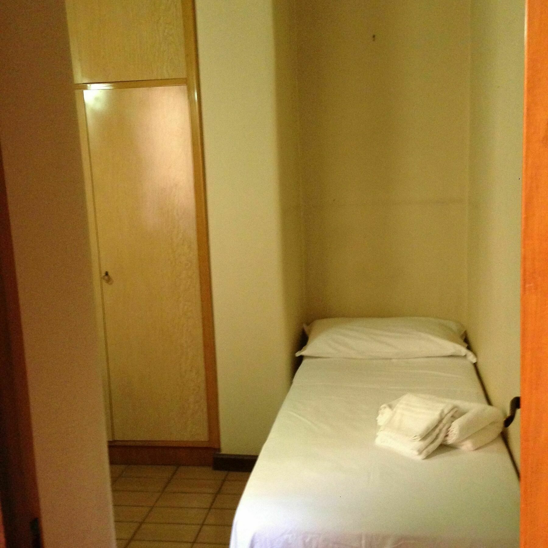 Stare In Centro Guest House Катания Екстериор снимка