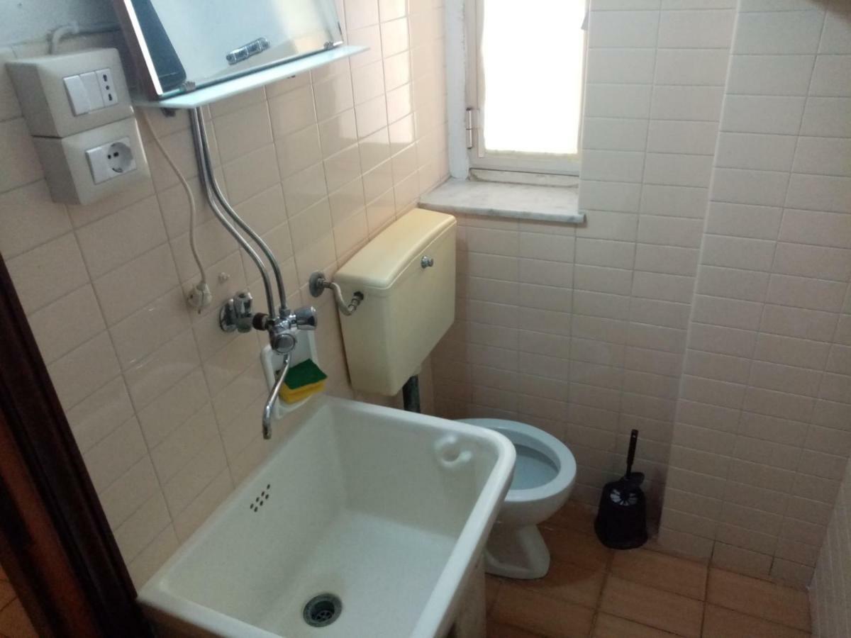 Stare In Centro Guest House Катания Екстериор снимка