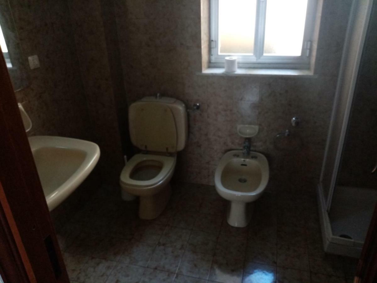 Stare In Centro Guest House Катания Екстериор снимка